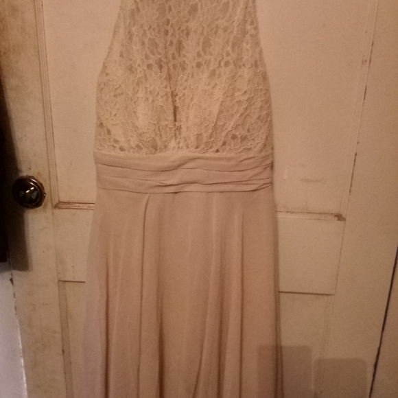 Women's Dress - Picture 5 of 8